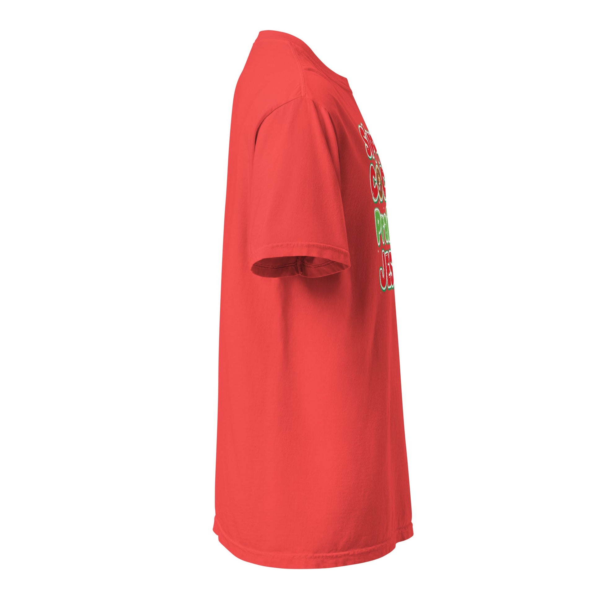 Sippin’ Cocoa Praisin’ Jesus T-Shirt – Cute Faith - Based Christmas Tee - SheWalksInFaith